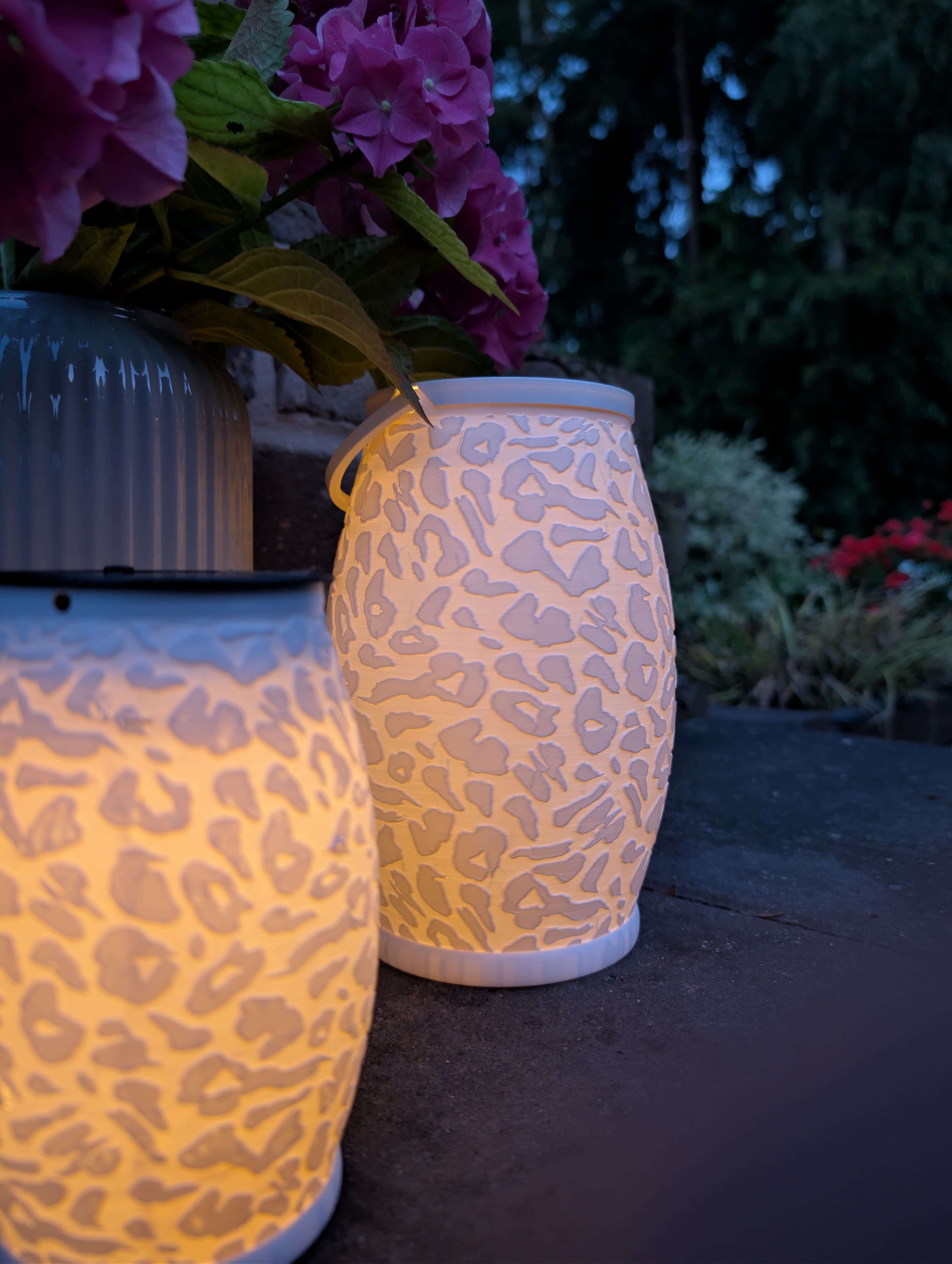 Solarlampe im LEO Style – Dekoration