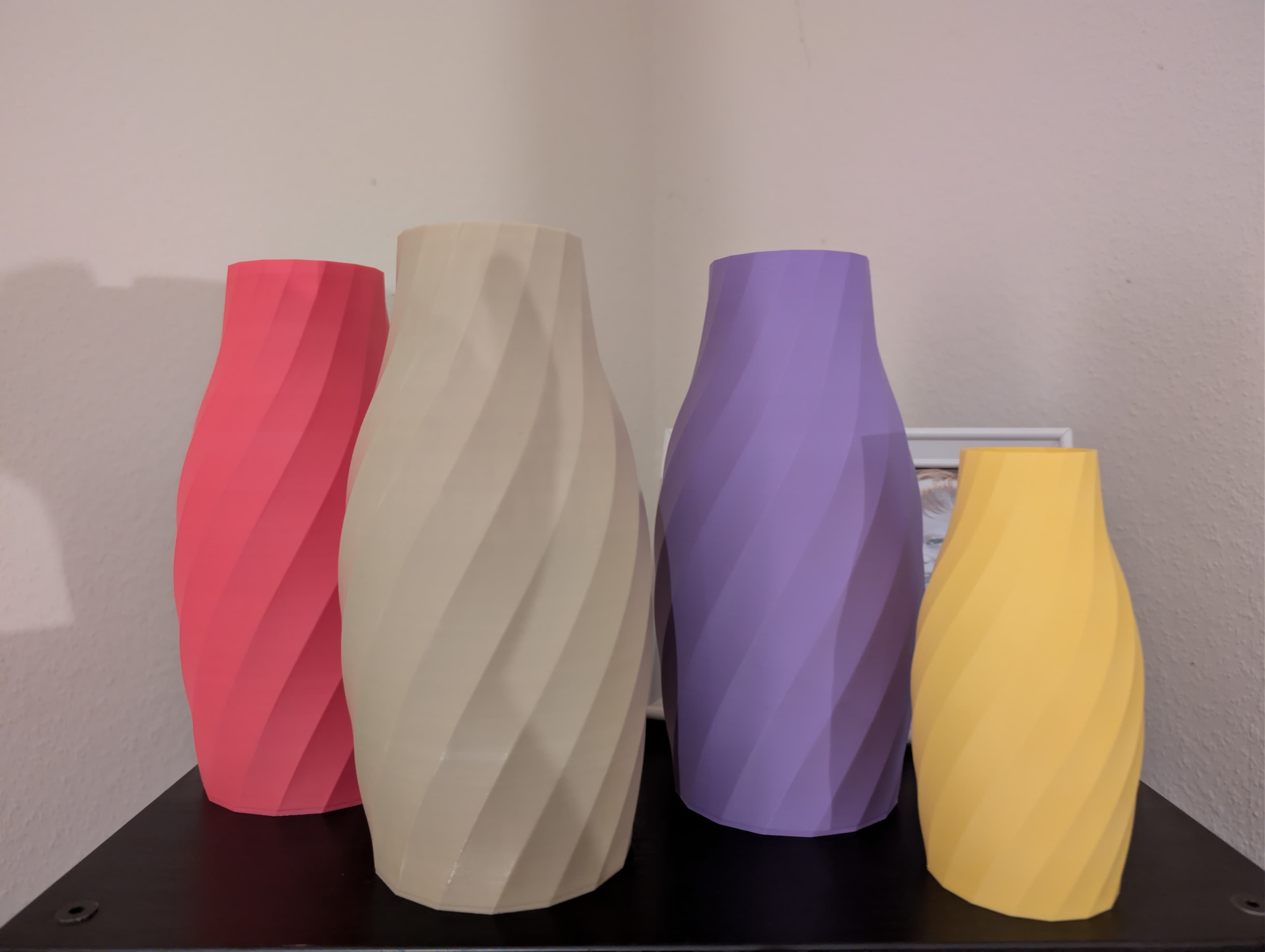 Schlichte Spiralvase – Ansicht 3